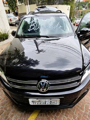 VOLKSWAGEN TIGUAN 1.4 TSI 16V TURBO GASOLINA 4P DSG VOLKSWAGEN TIGUAN 1.4 TSI 16V TURBO GASOLINA 4P DSG